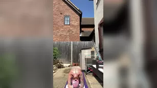 zaradurose голая outdoor workout. don t panic i have factor 50 on Адалт вэбкамс чат для бесплатное порно реальный секс