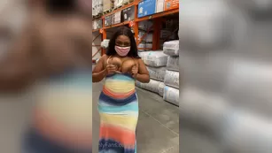 naiysoglam queensavagedoll and I wer Адалт вэбкамс чат для бесплатное порно