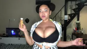 rozavasilishina happy tittytuesday для u eating ice-cream through Адалт вэбкамс чат для бесплатное порно реальный секс