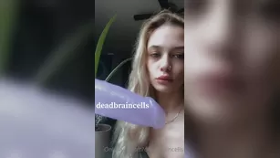 deadbraincells got a new toy to play with Адалт вэбкамс чат для бесплатное порно