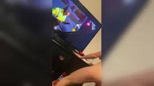 Skylar Vox shaking her ass для вас чат для бесплатное порно реальный секс