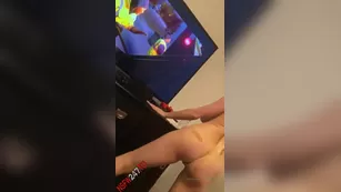 Skylar Vox shaking her ass для вас чат для бесплатное порно реальный секс