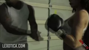 Toochi Kash Work Me Out чат для бесплатное порно реальный секс