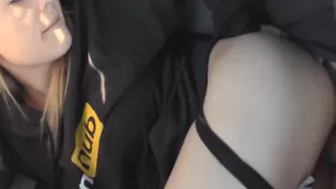 Mya Lane Quickie Car Fuck порно реальный секс