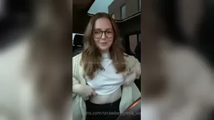 strawberrymilk_xoxo Адалт вэбкамс чат для бесплатное порно реальный секс