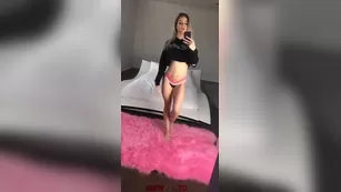 Morgan Lux teasing mirror view snapchat premium порно реальный секс
