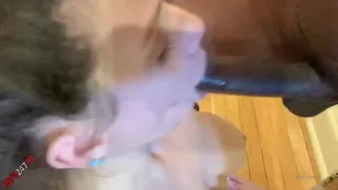 Indica Flower giving a deep head to bbc чат для бесплатное порно реальный секс