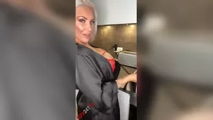 Barbie Brilliant kitchen шоу snapchat premium 2021/02/19 порно реальный секс