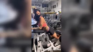 bonnierottenx Who s up I'm tired and sweaty laying in bed from tod Адалт вэбкамс чат для бесплатное порно